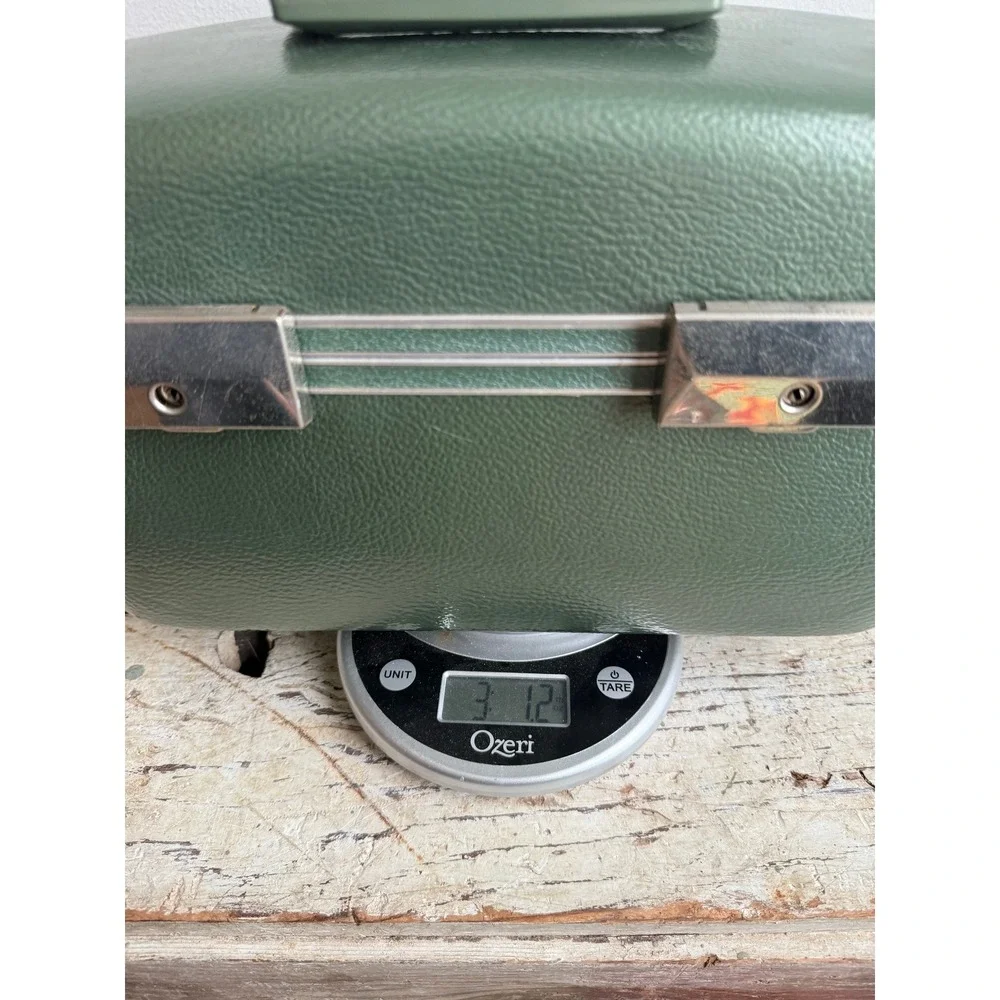 Vintage Green Hard Shell Train Case Makeup Vanity Travel Luggage Box